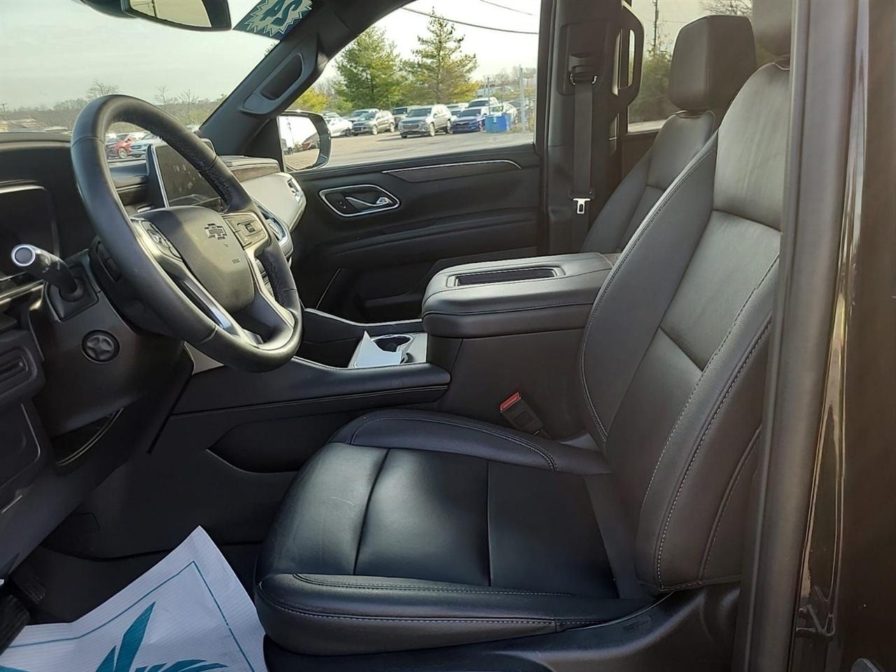 Chevrolet Suburban  2024