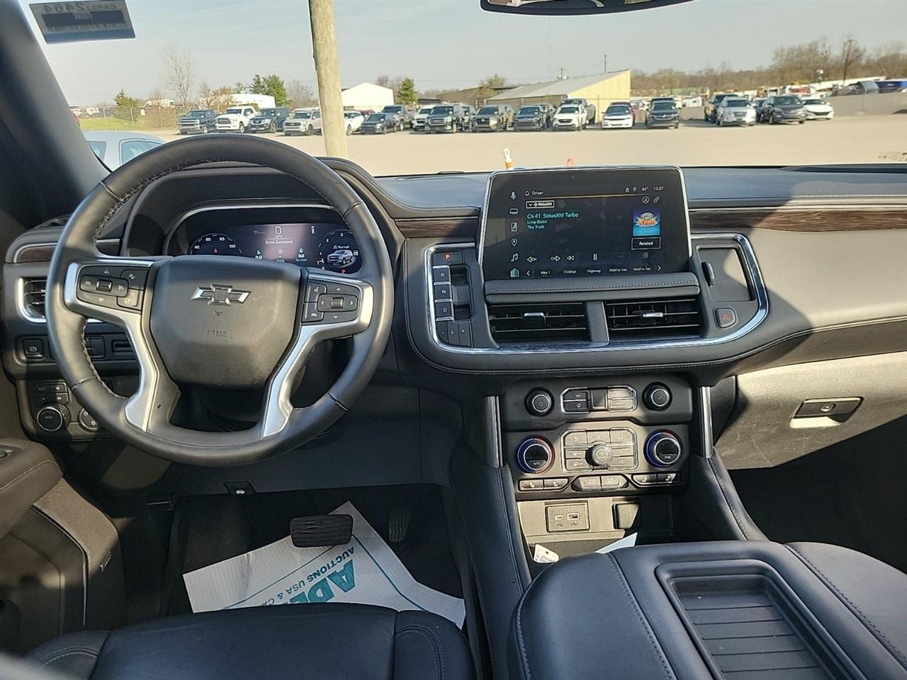 Chevrolet Suburban  2024