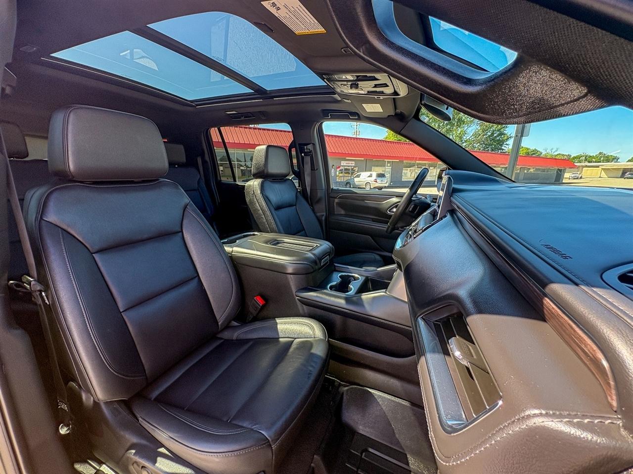 Chevrolet Suburban  2024