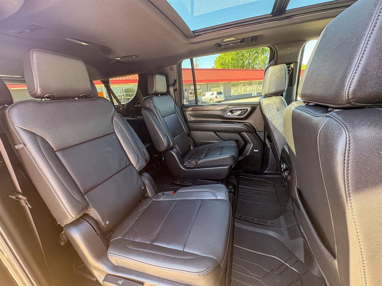 Chevrolet Suburban  2024