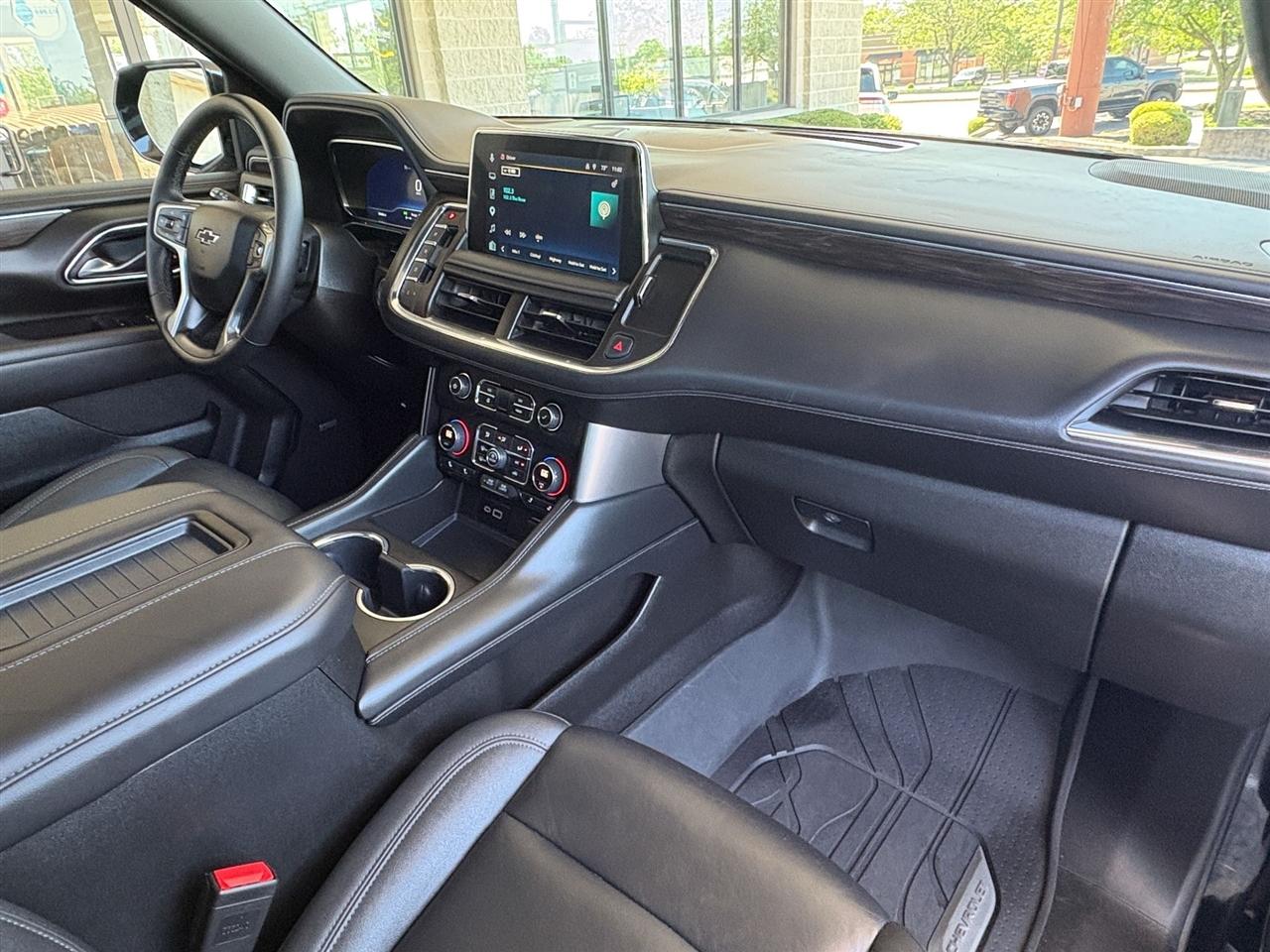 Chevrolet Suburban  2024
