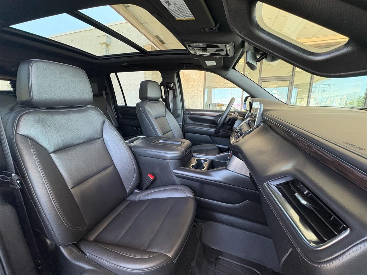 Chevrolet Suburban  2024