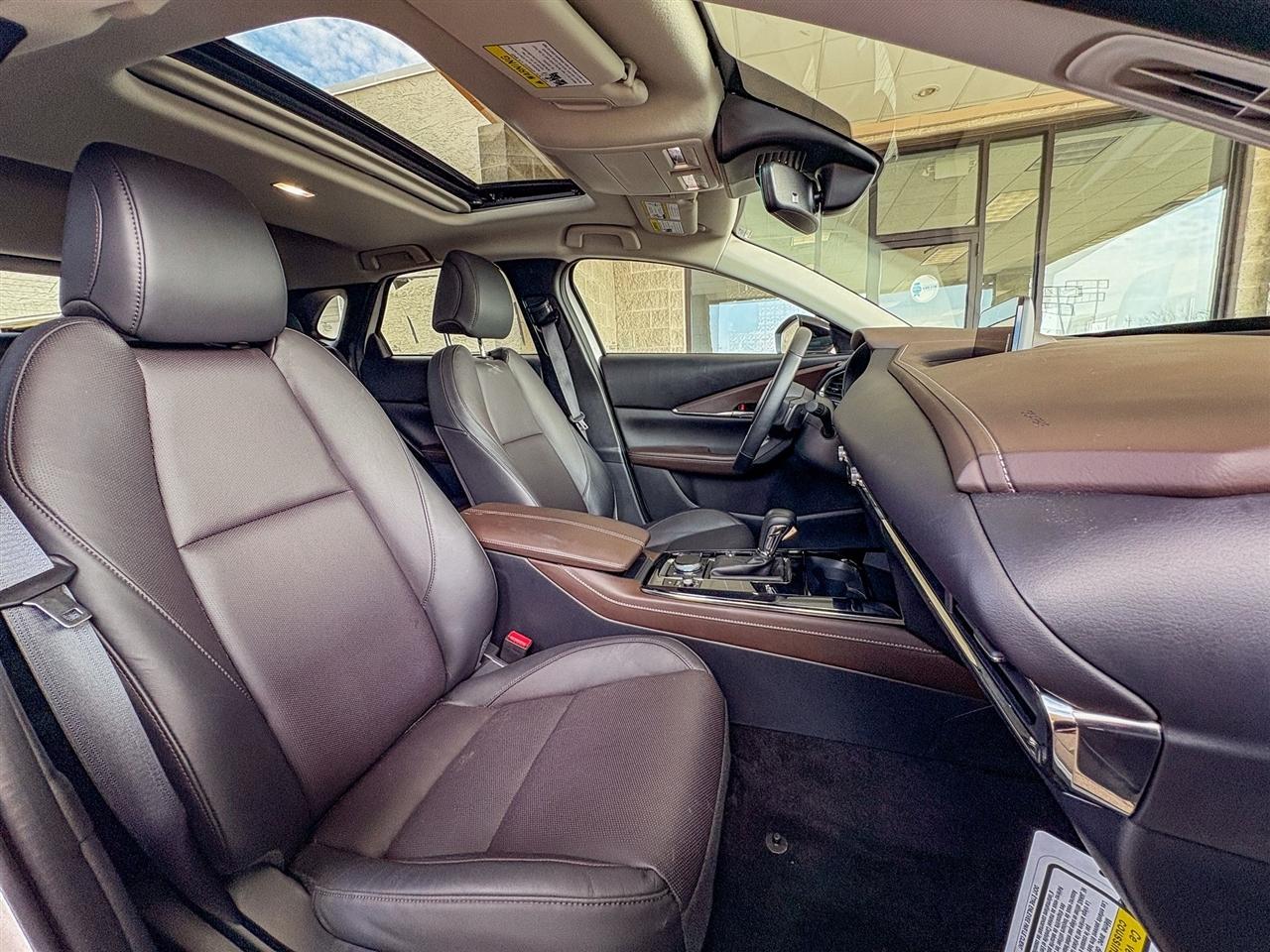 Mazda CX-30  2025