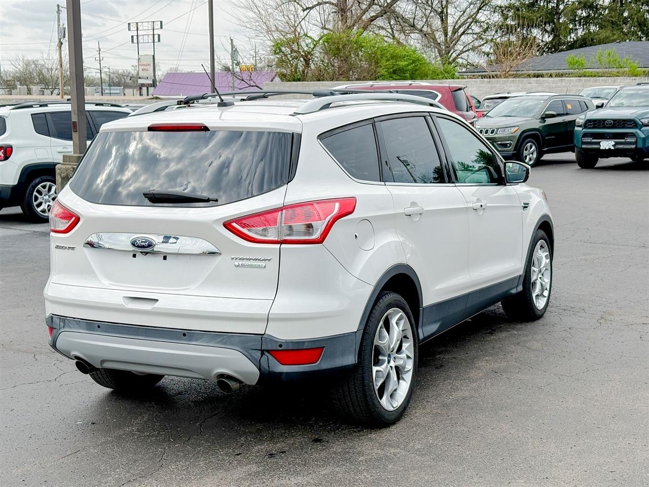 Ford Escape  2014