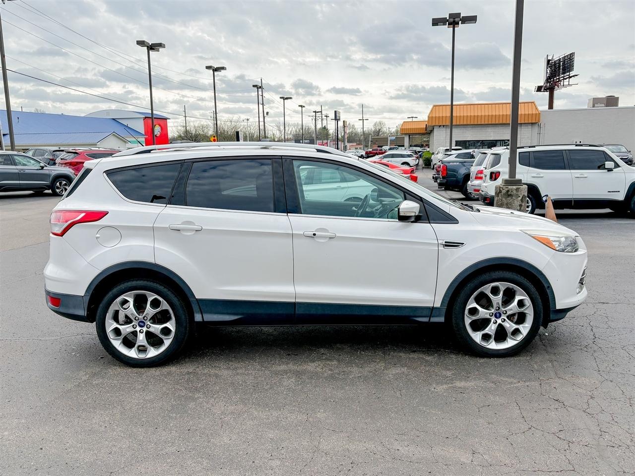 Ford Escape  2014