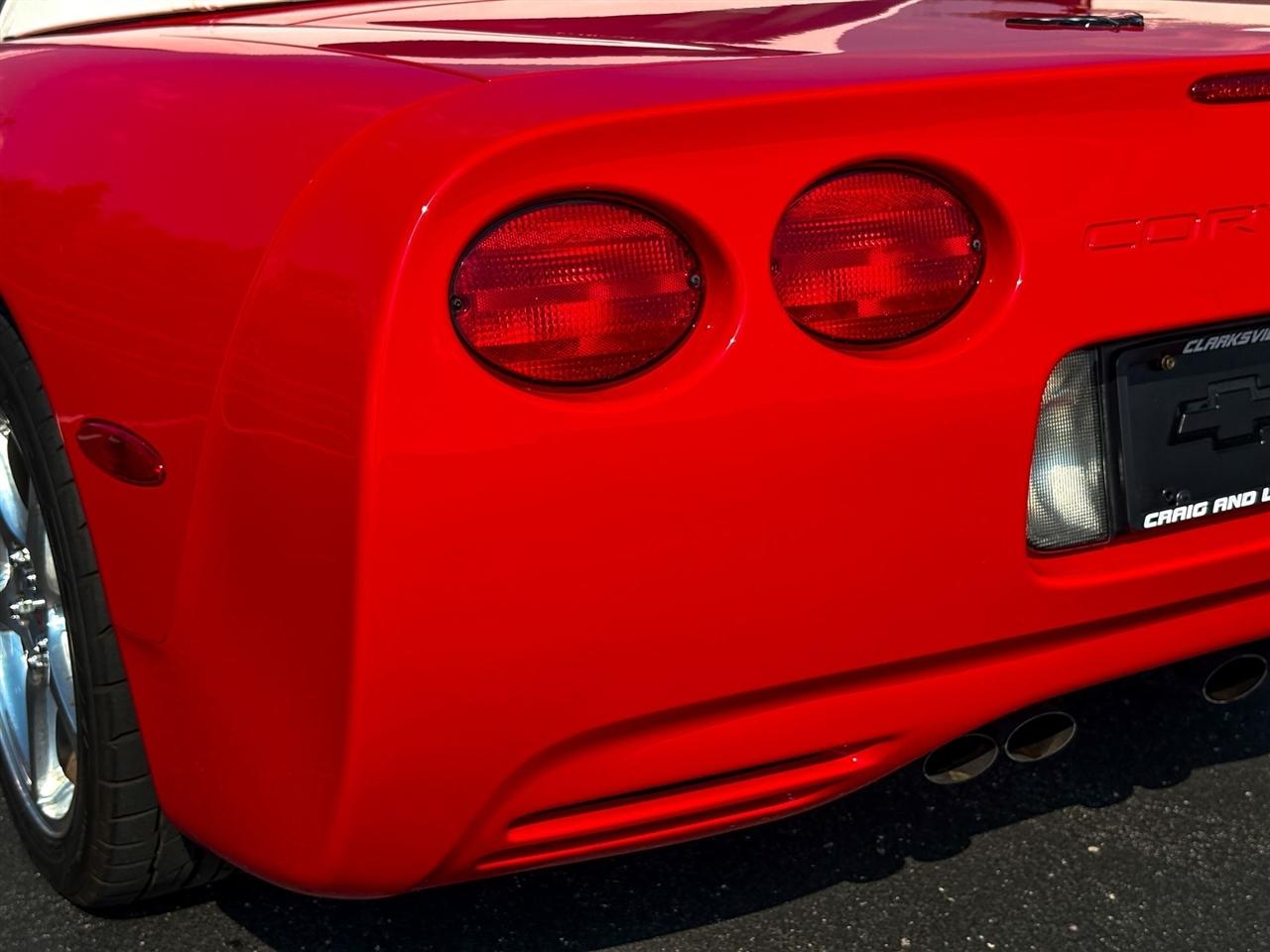 Chevrolet Corvette  2000