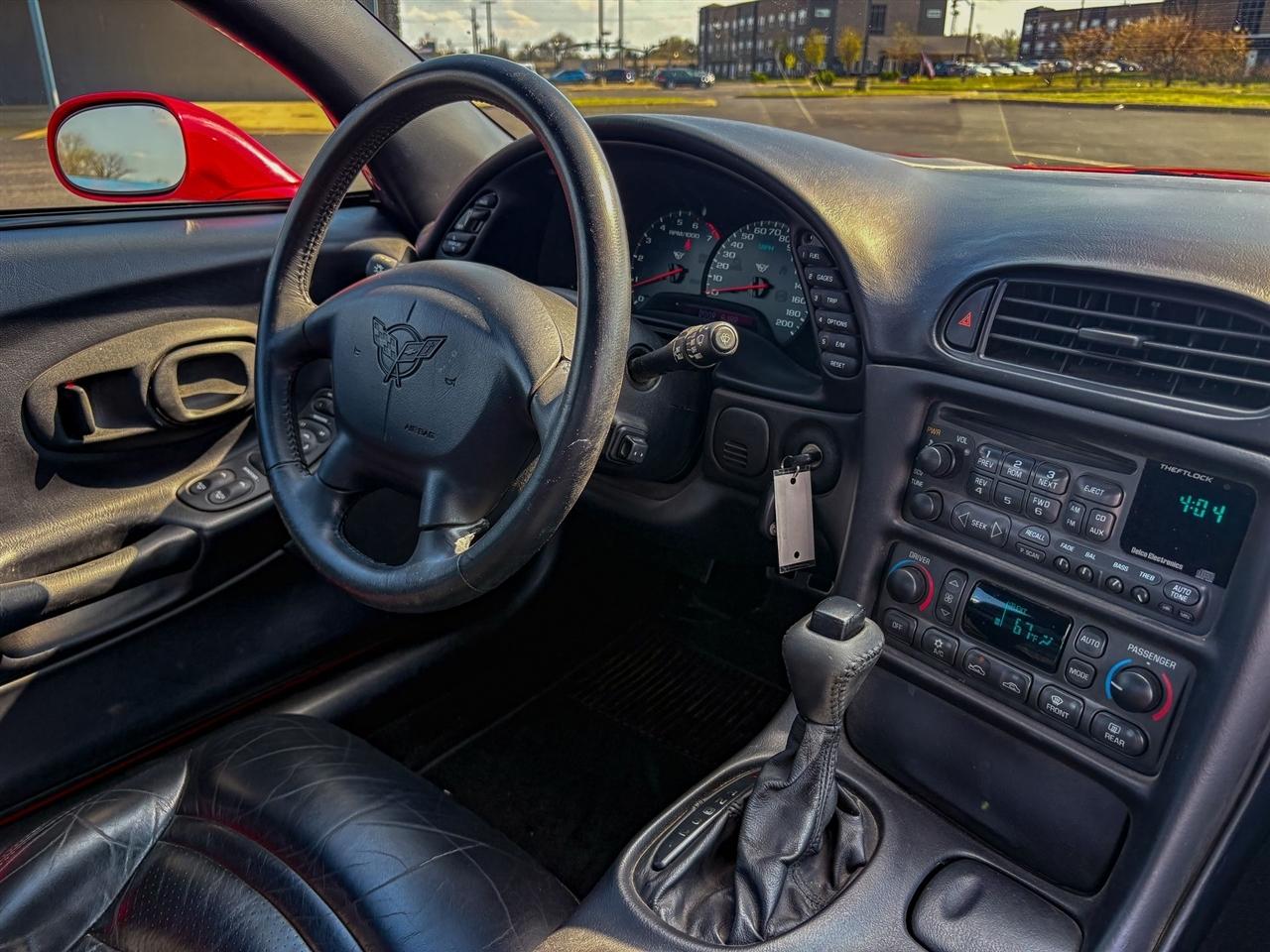 Chevrolet Corvette  2000