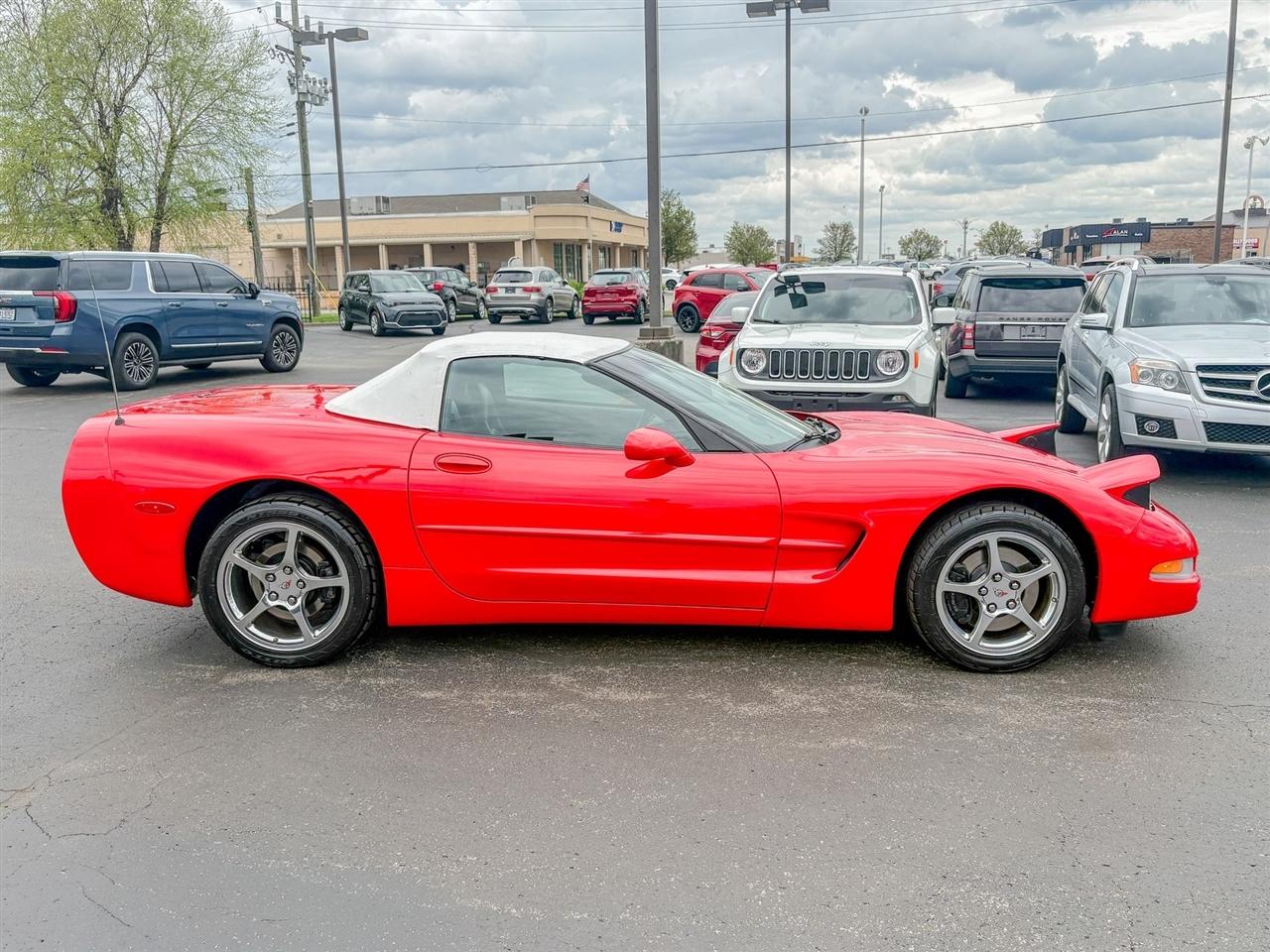 Chevrolet Corvette  2000