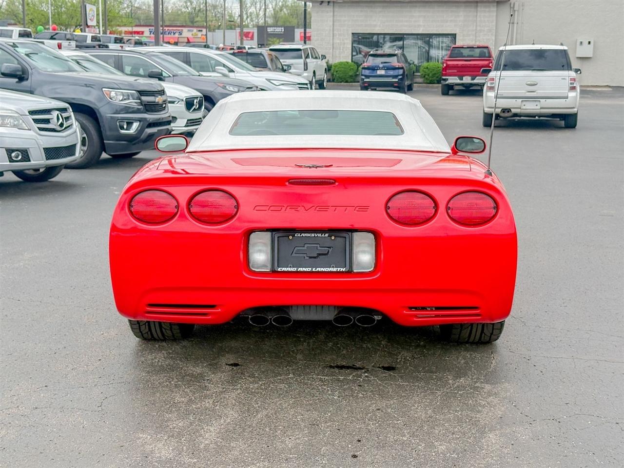 Chevrolet Corvette  2000
