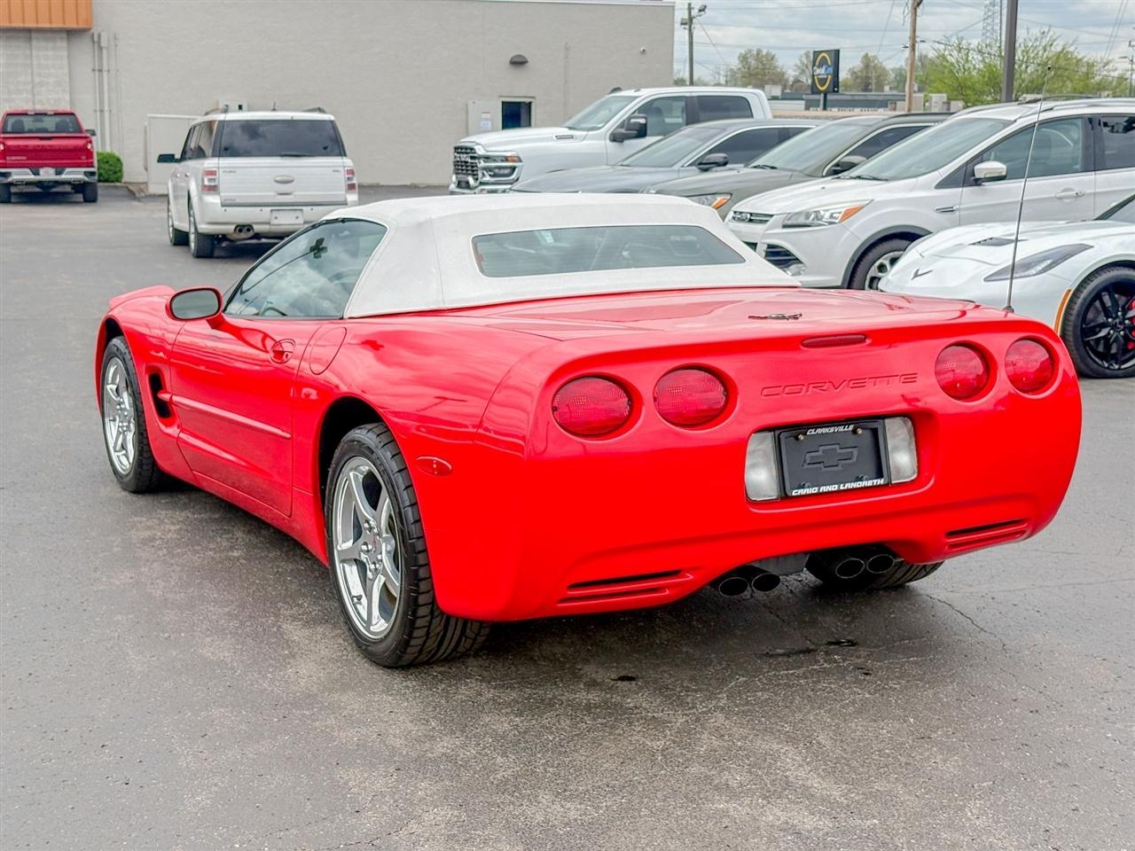 Chevrolet Corvette  2000