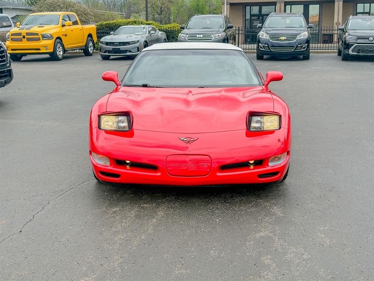 Chevrolet Corvette  2000