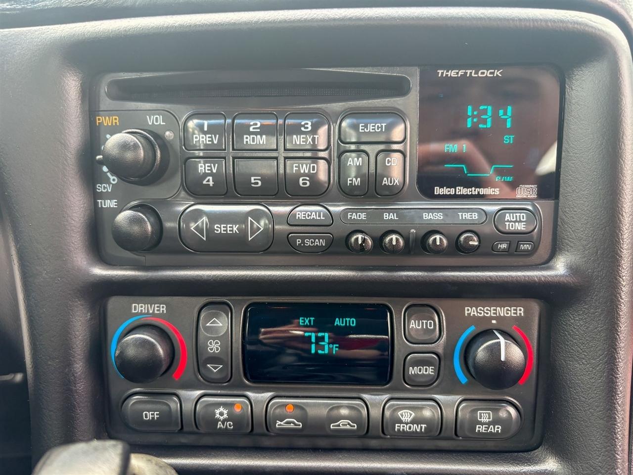 Chevrolet Corvette  2000