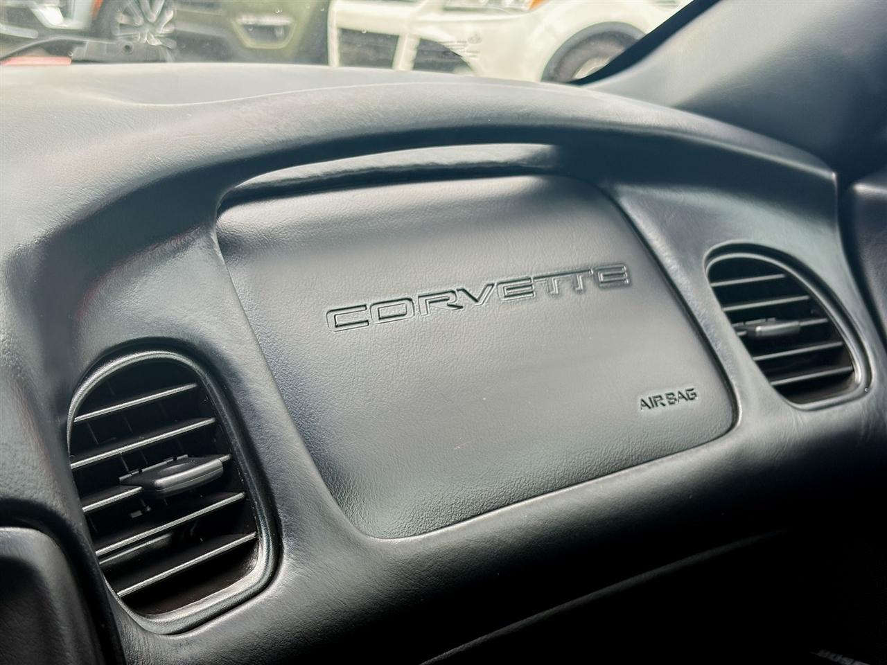 Chevrolet Corvette  2000