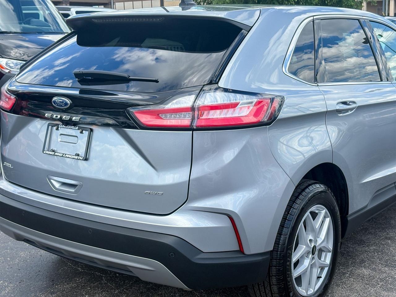 Ford Edge SEL AWD 2023
