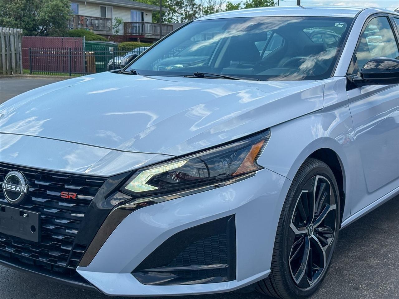 Nissan Altima  2024