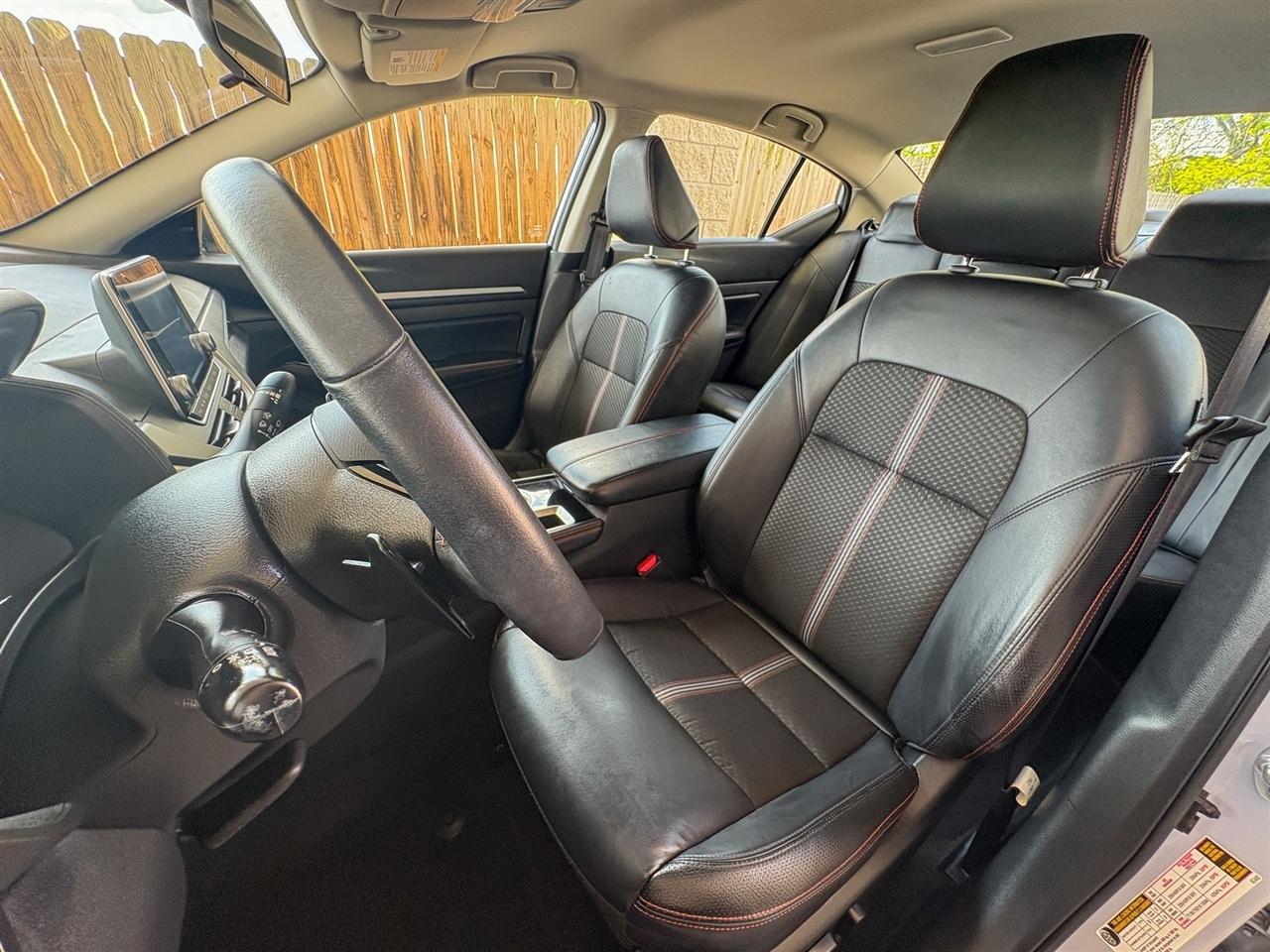 Nissan Altima  2024