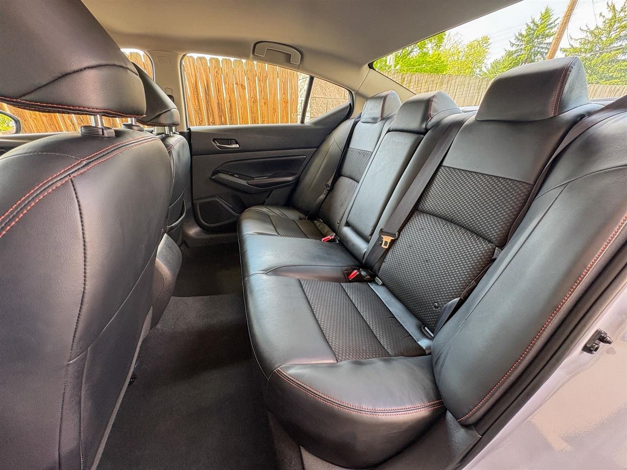 Nissan Altima  2024