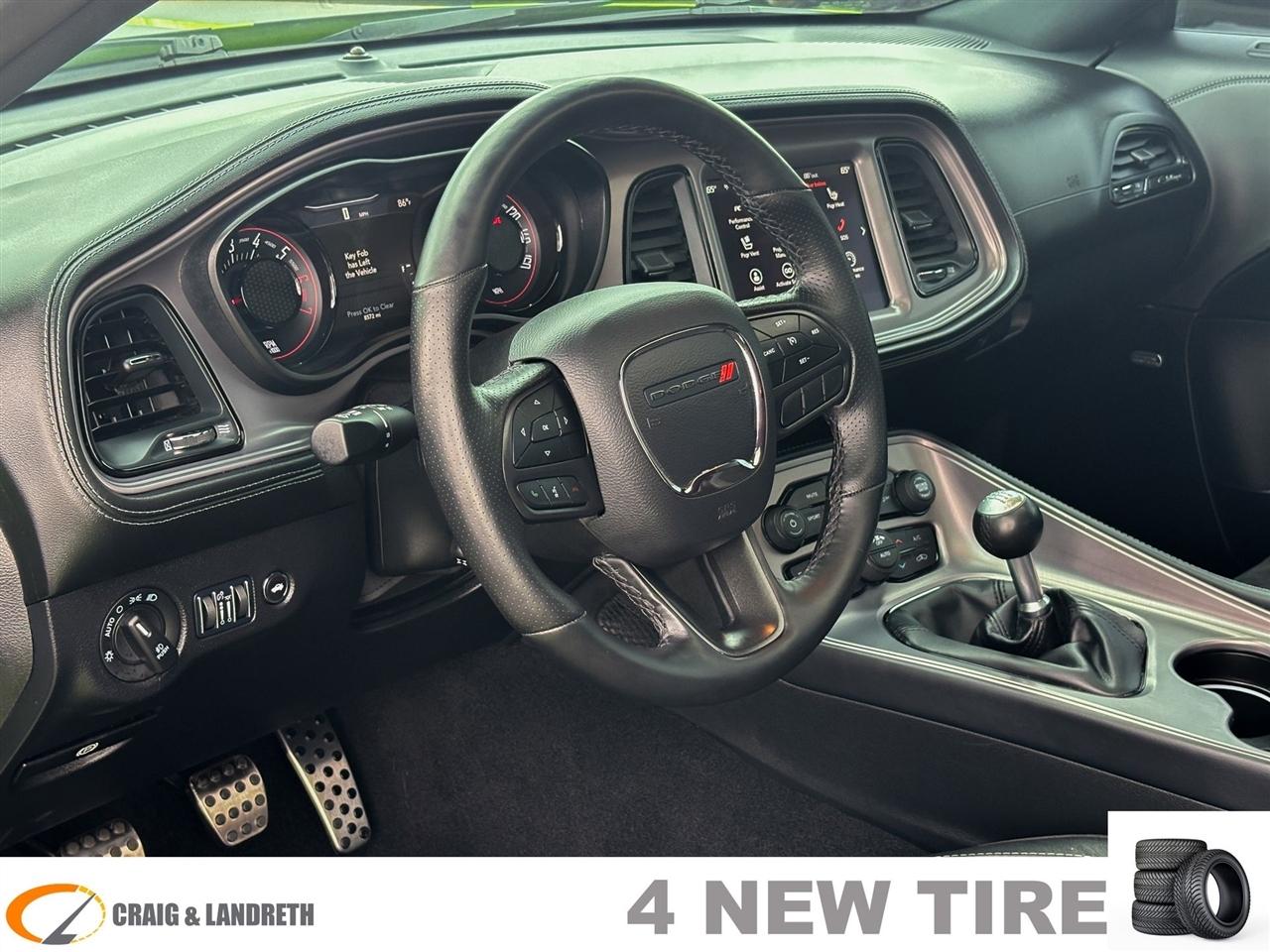 Dodge Challenger  2023