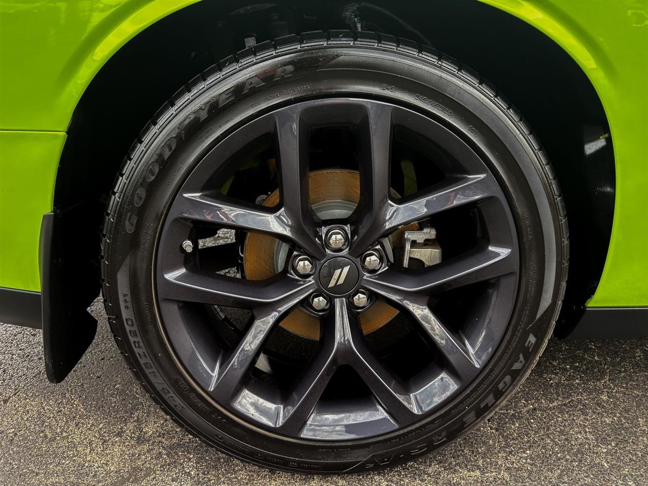 Dodge Challenger  2023