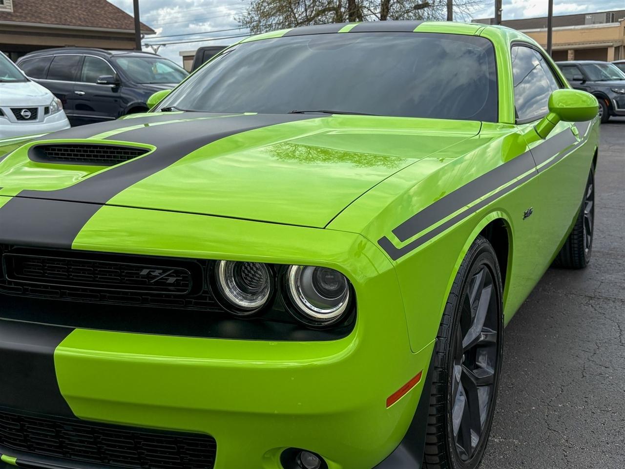 Dodge Challenger  2023