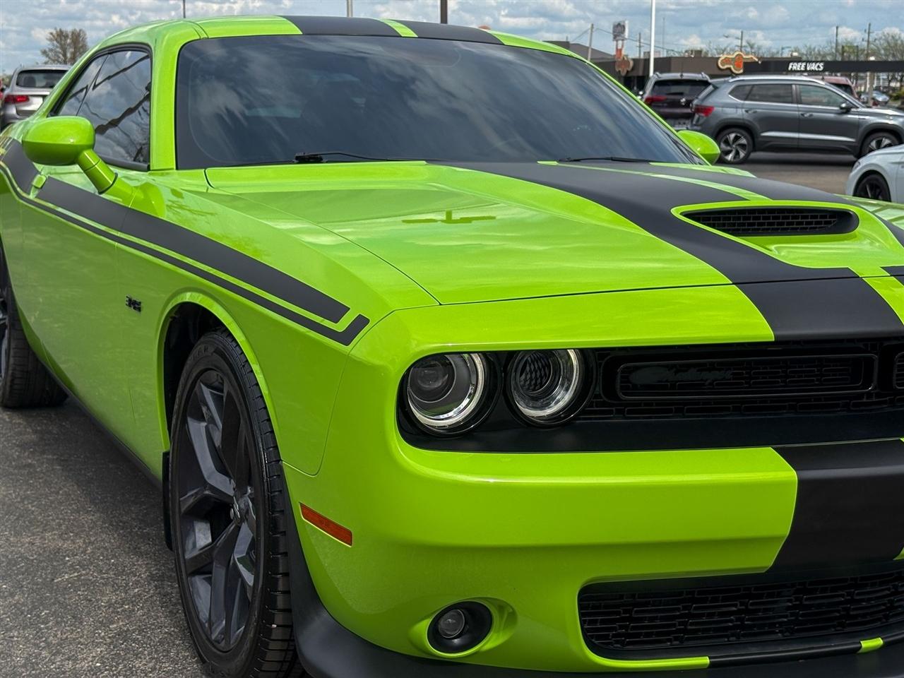 Dodge Challenger  2023