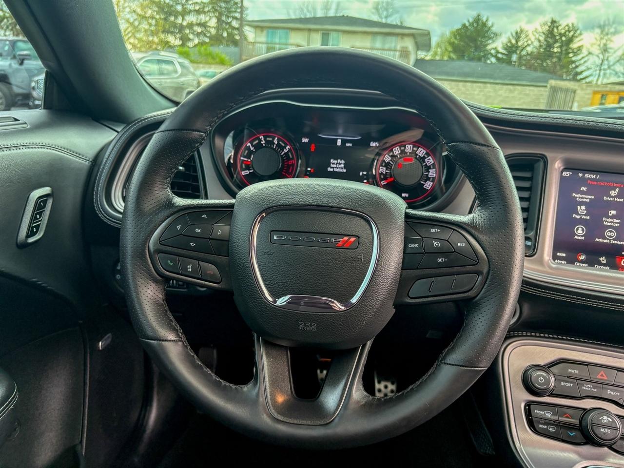 Dodge Challenger  2023