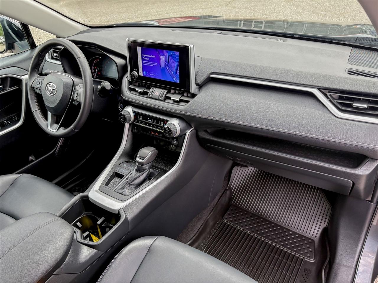 Toyota RAV4 XLE Premium 2023