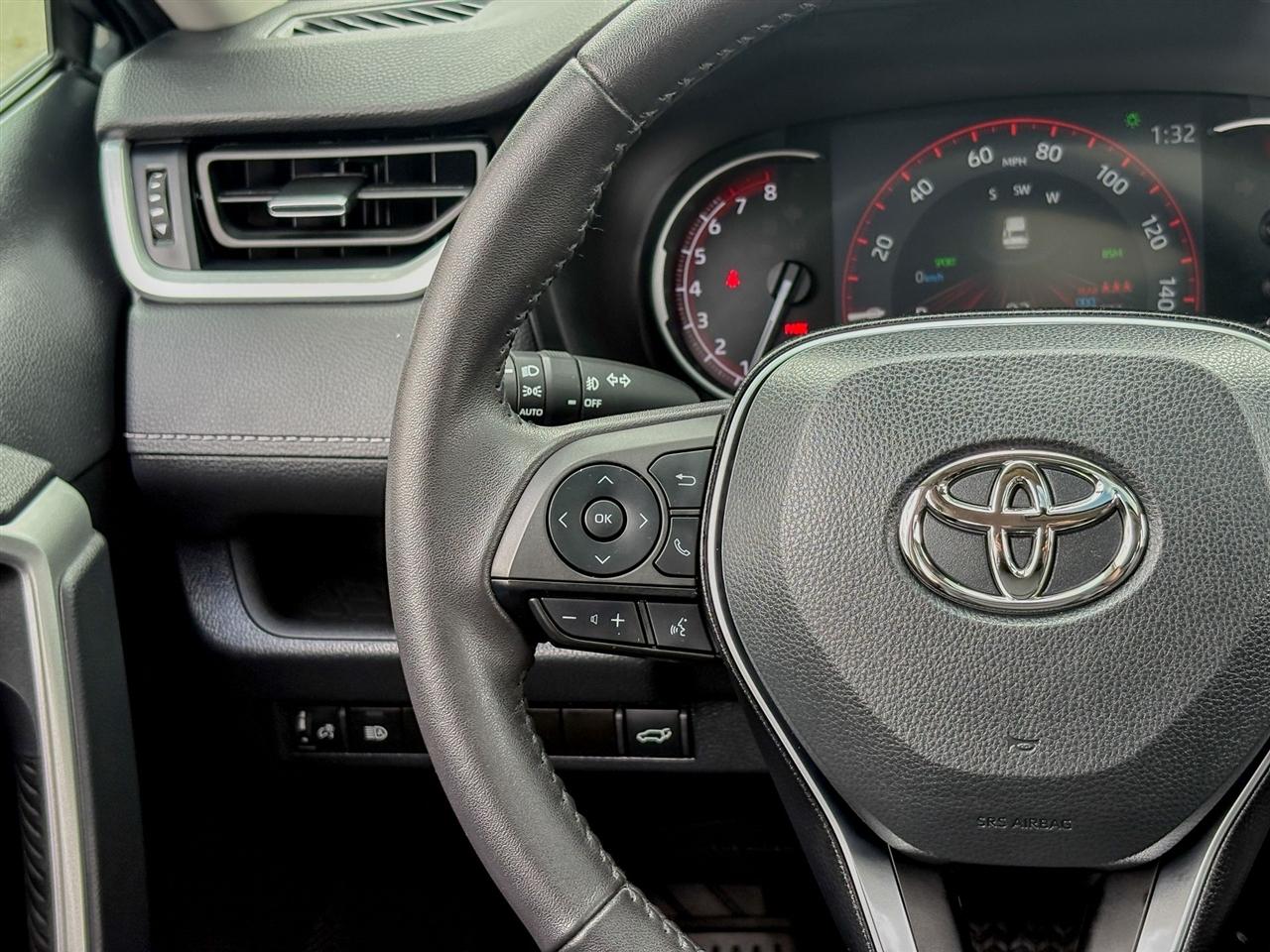 Toyota RAV4 XLE Premium 2023