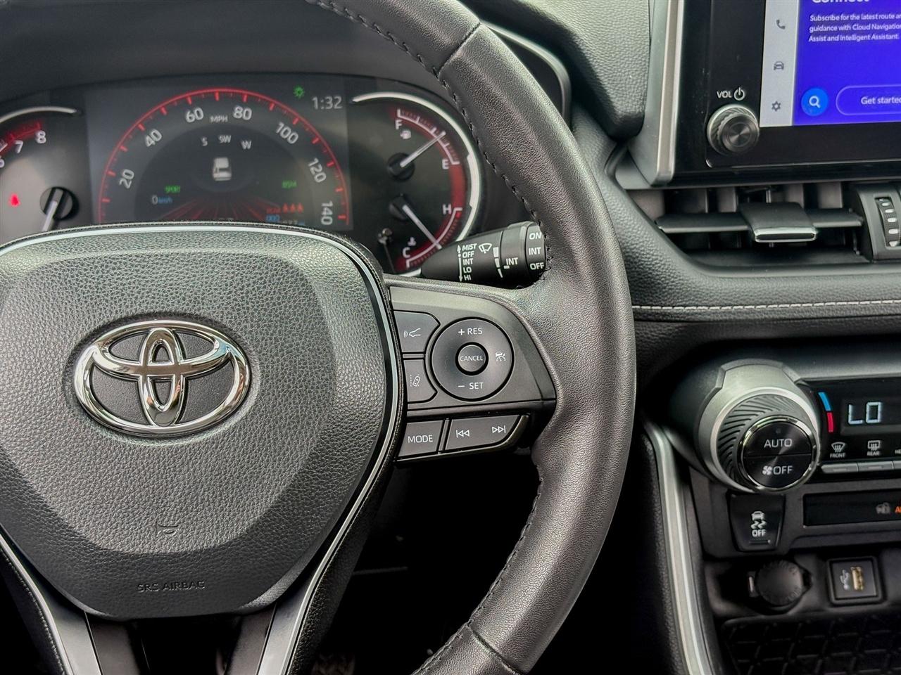 Toyota RAV4 XLE Premium 2023