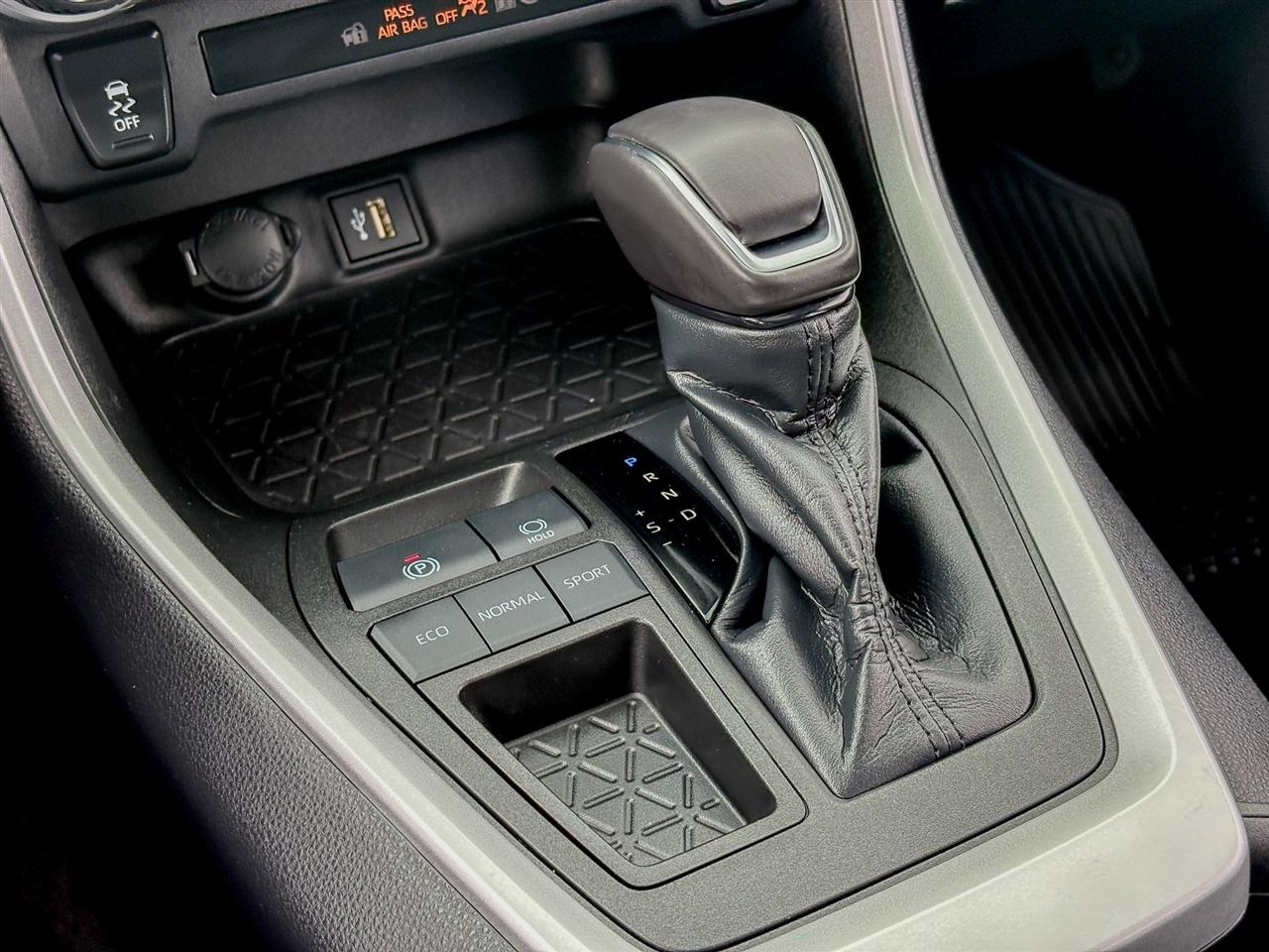 Toyota RAV4 XLE Premium 2023