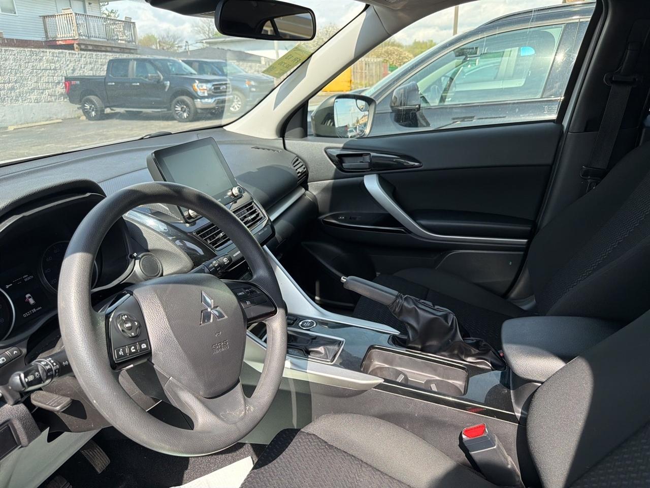 Mitsubishi Eclipse Cross  2023