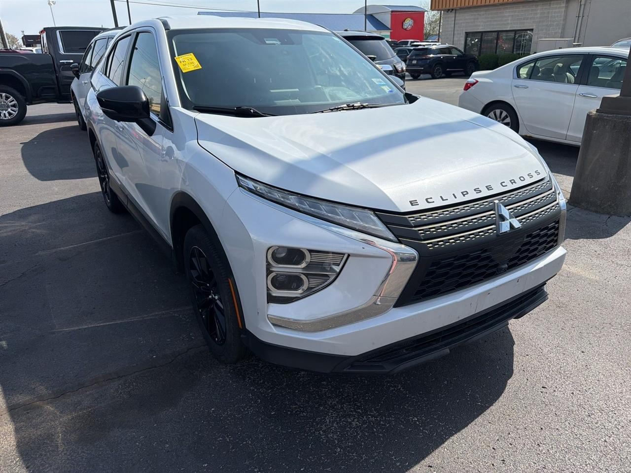 Mitsubishi Eclipse Cross  2023