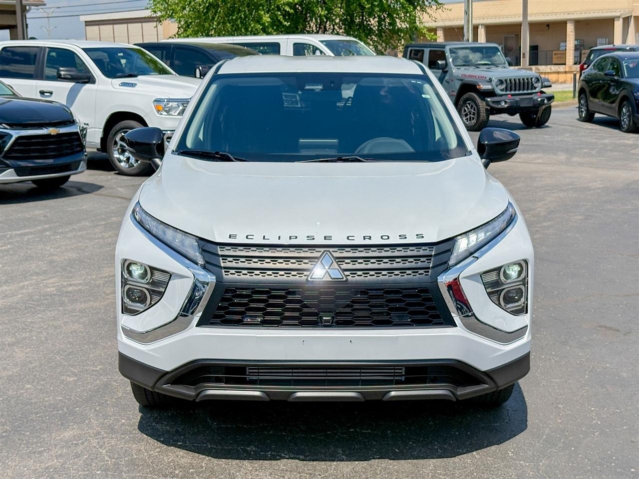 Mitsubishi Eclipse Cross  2023