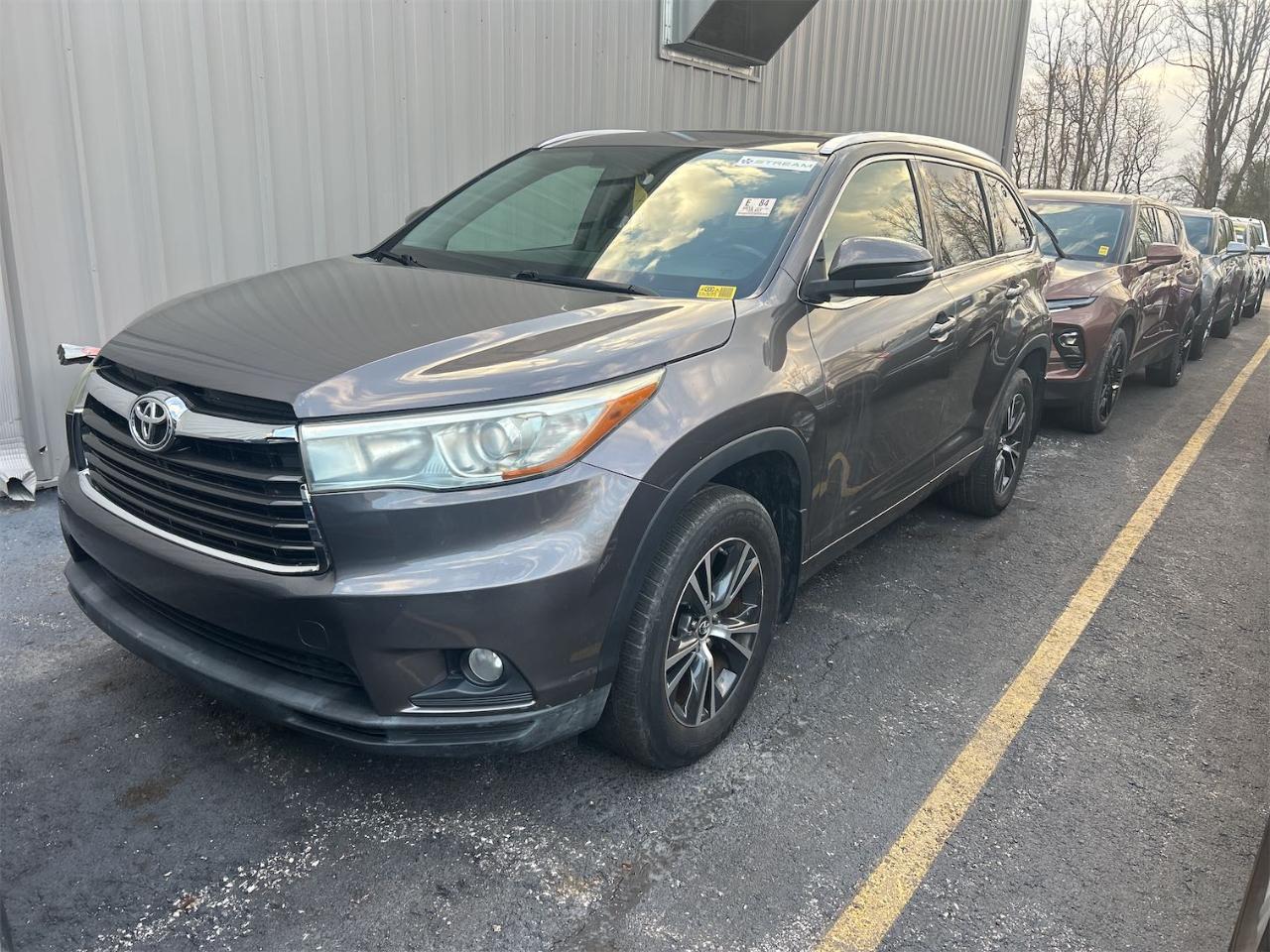 Toyota Highlander AWD 4dr V6 XLE (Natl) 2016