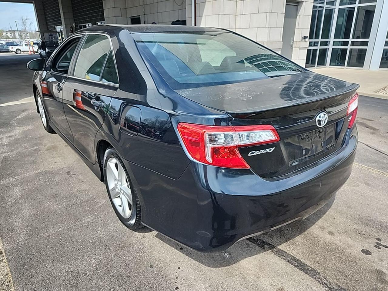 Toyota Camry 4dr Sdn I4 Auto SE Sport Limited Edition (Natl) 2012
