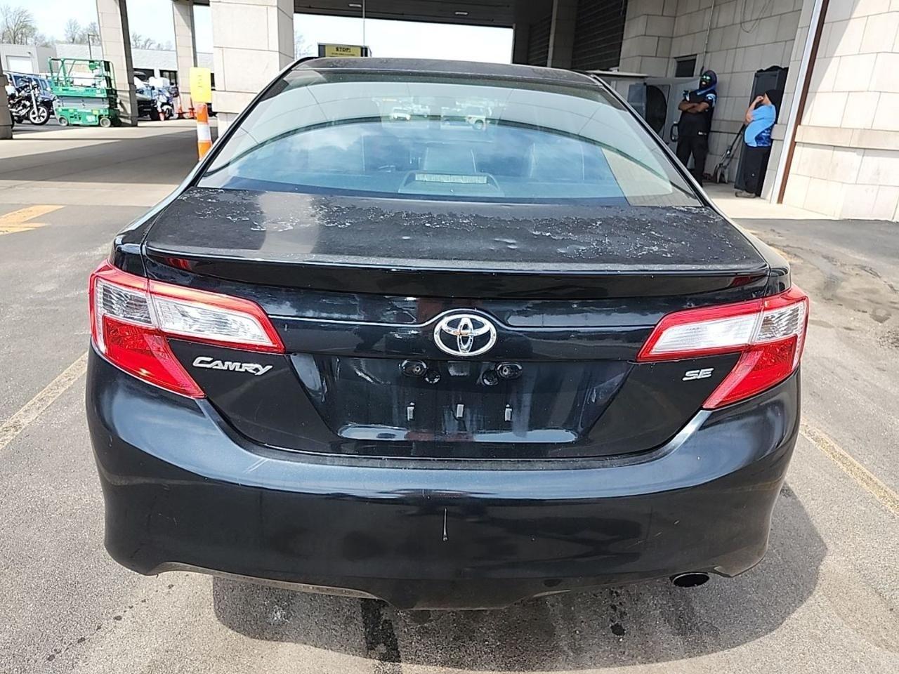 Toyota Camry  2012
