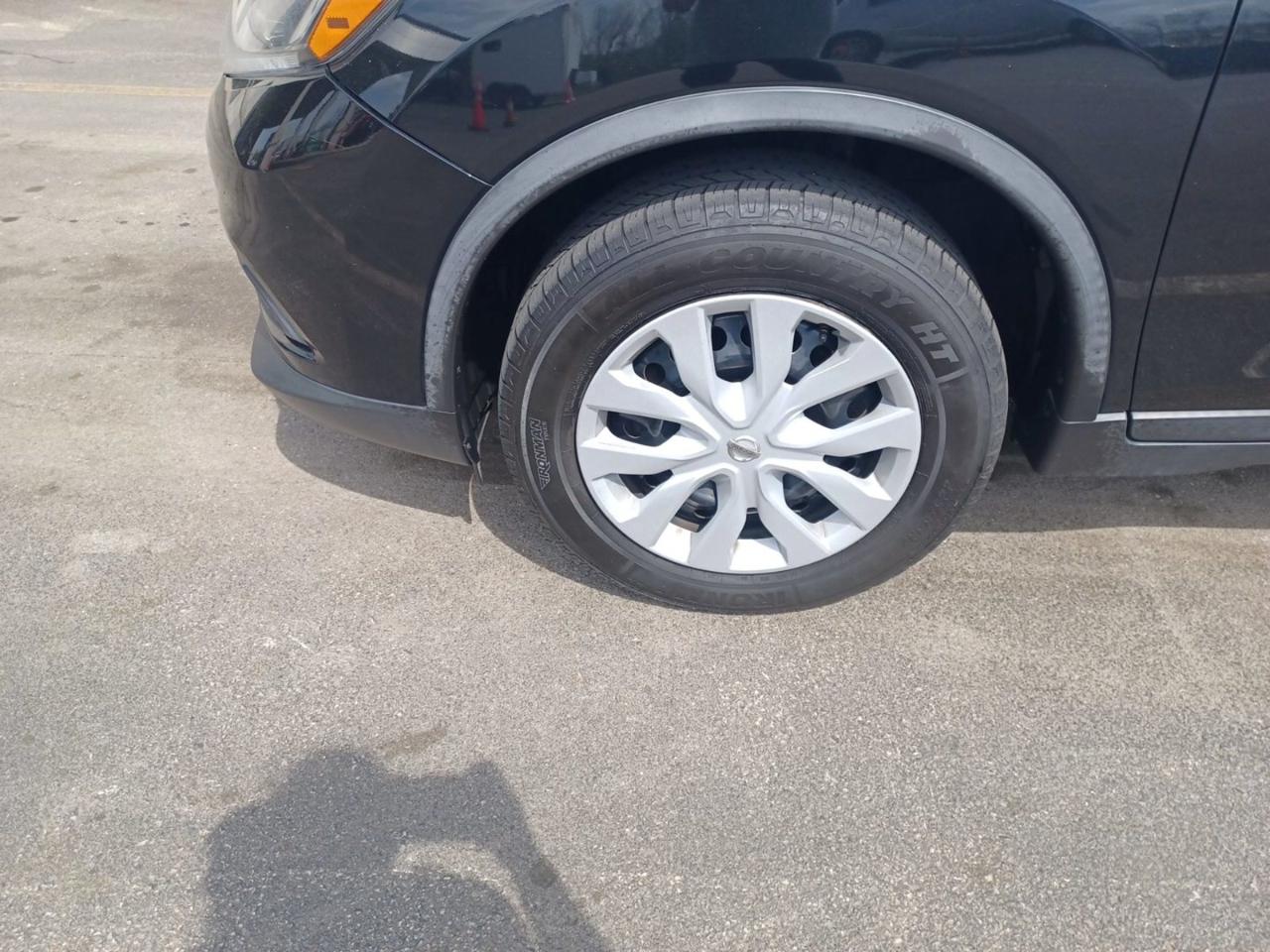 Nissan Rogue FWD 4dr S 2016