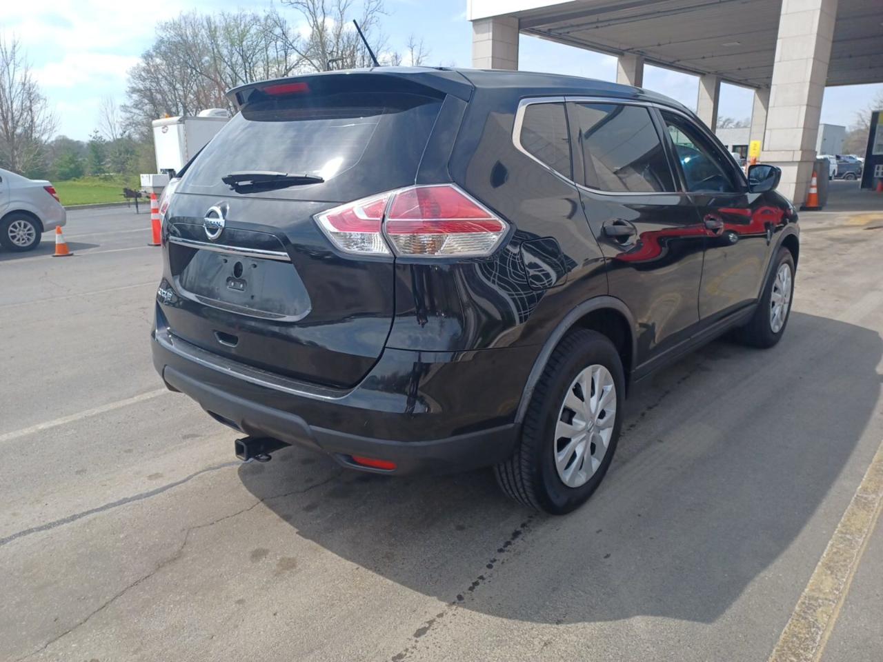 Nissan Rogue FWD 4dr S 2016