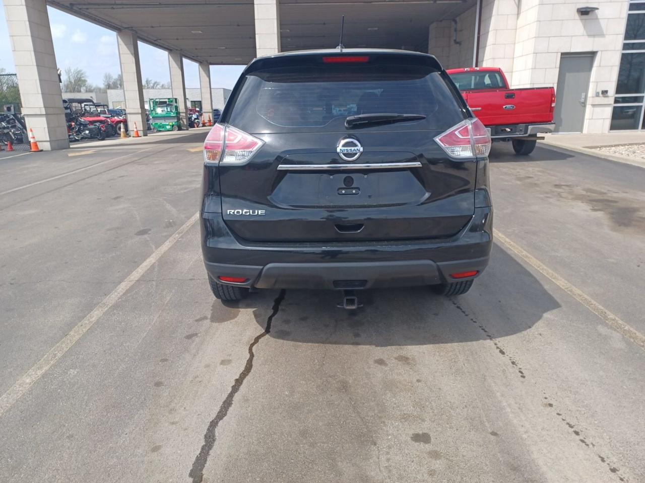 Nissan Rogue FWD 4dr S 2016
