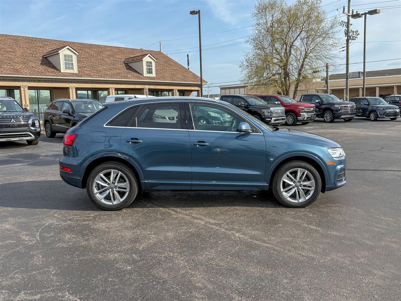 Audi Q3  2016