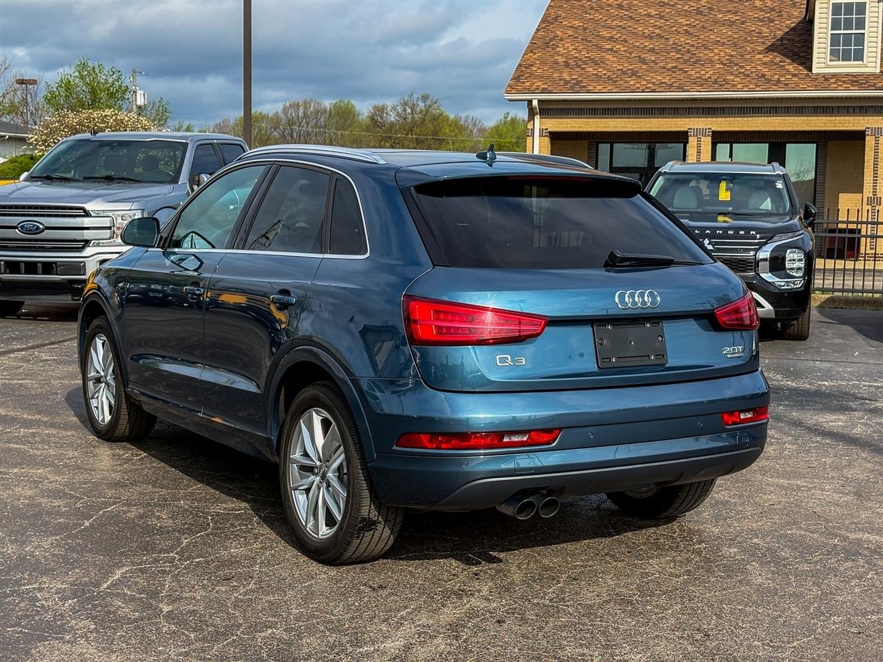 Audi Q3  2016