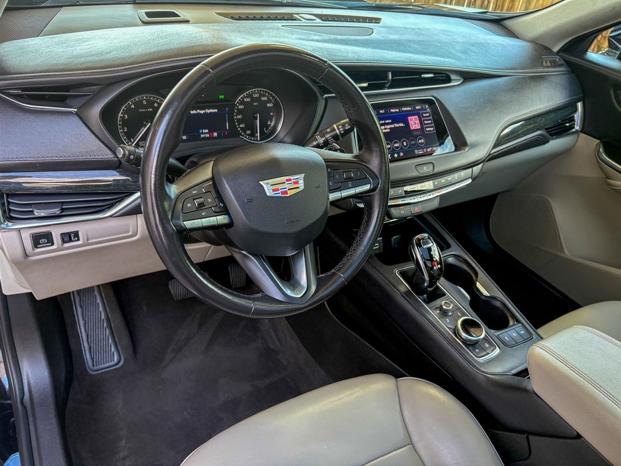 Cadillac XT4  2022