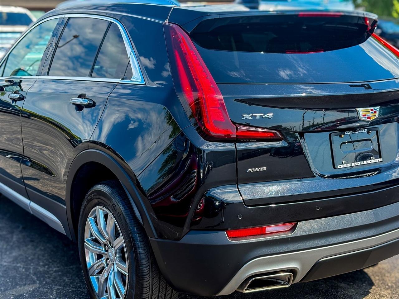 Cadillac XT4 Premium Luxury AWD 2022