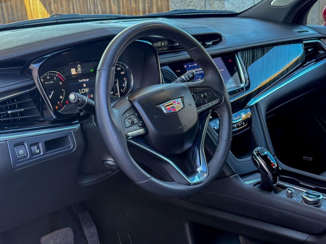 Cadillac XT6 Premium Luxury AWD 2024