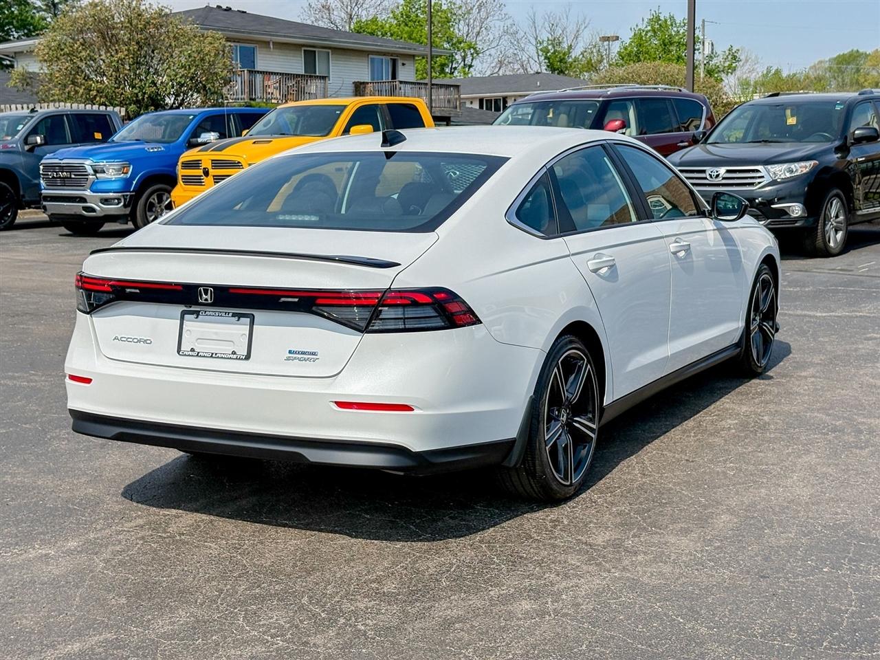Honda Accord Hybrid  2025