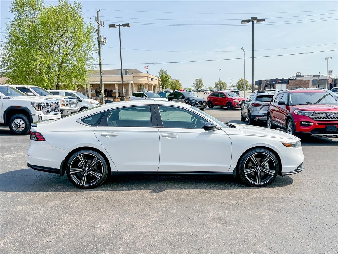Honda Accord Hybrid  2025