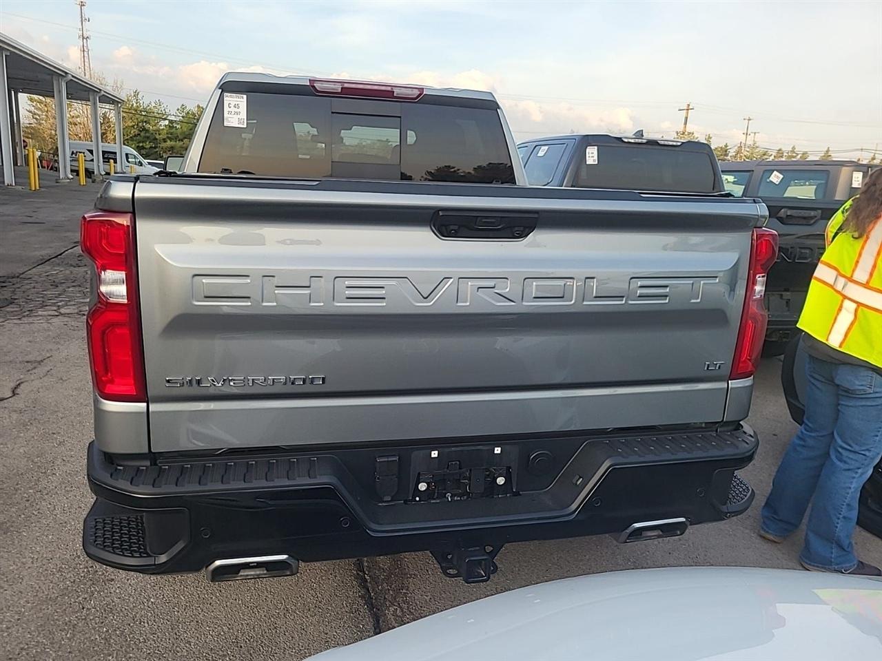 Chevrolet Silverado 1500  2025