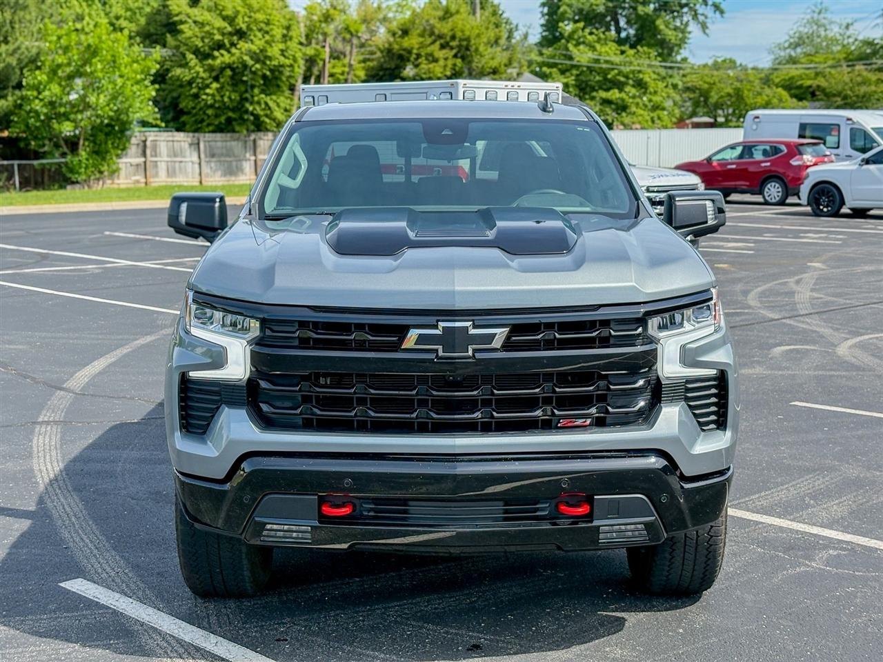Chevrolet Silverado 1500  2025