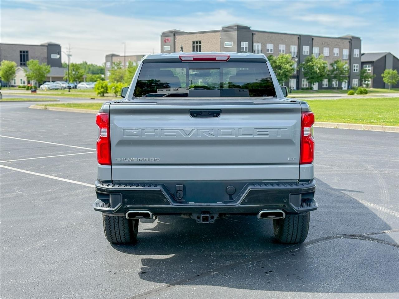 Chevrolet Silverado 1500 LT Trail Boss Crew Cab 4WD 2025
