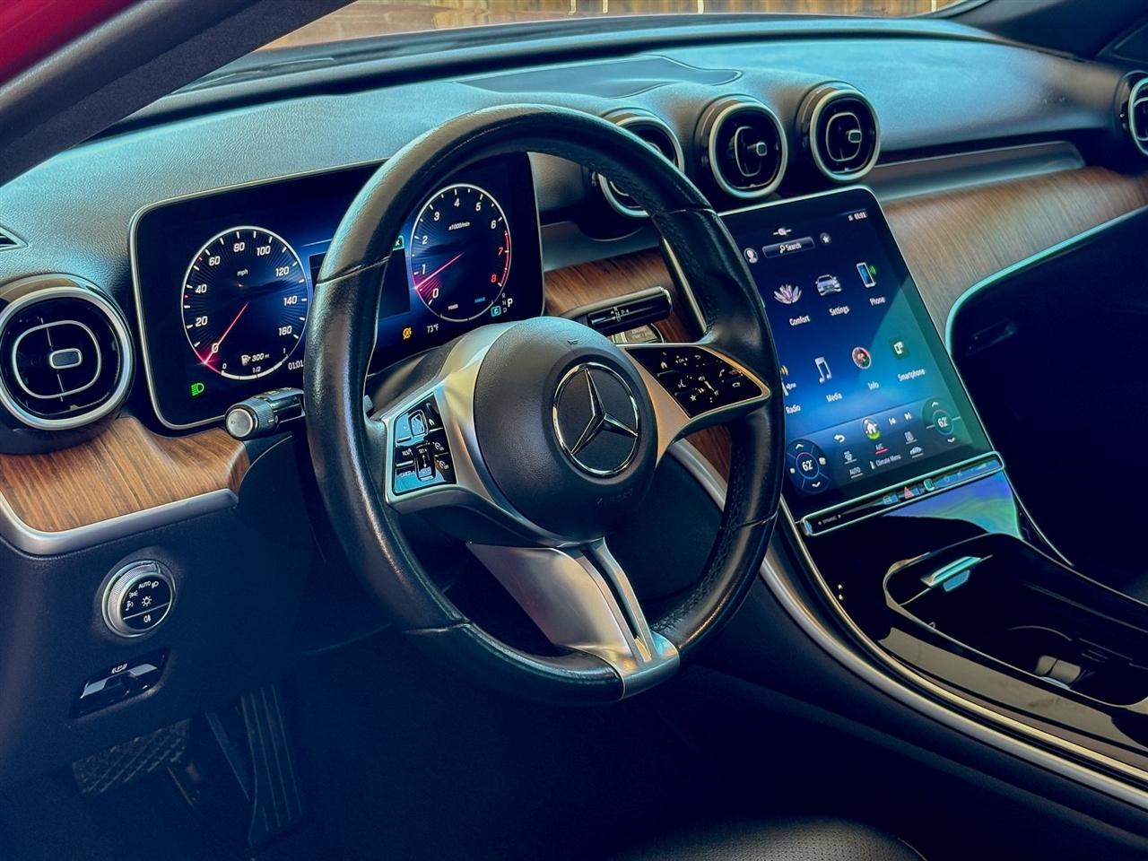 Mercedes-Benz C-Class  2023